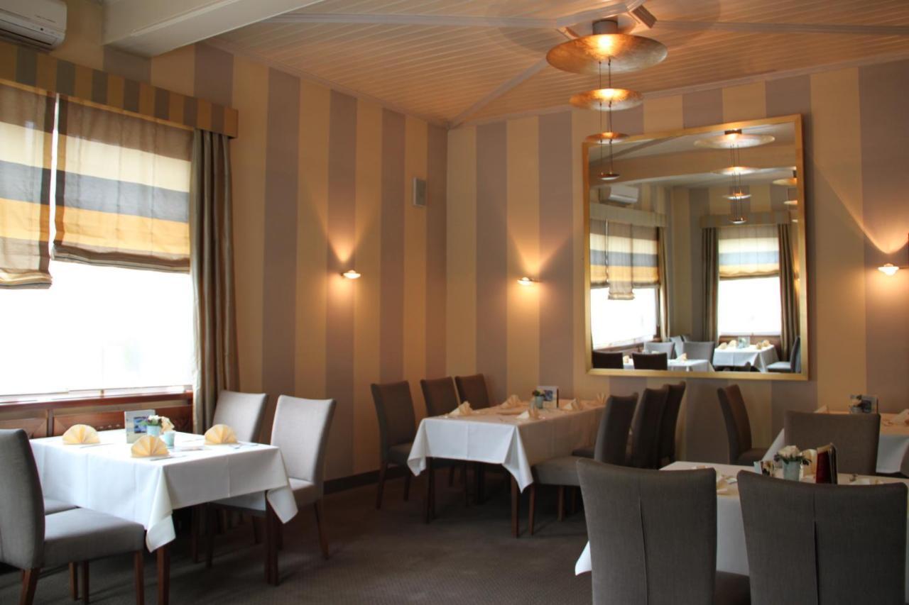 Buskes Hotel Steinfoerde Wietze Экстерьер фото